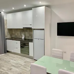 https://casa-greta.tenerifehoteles.net