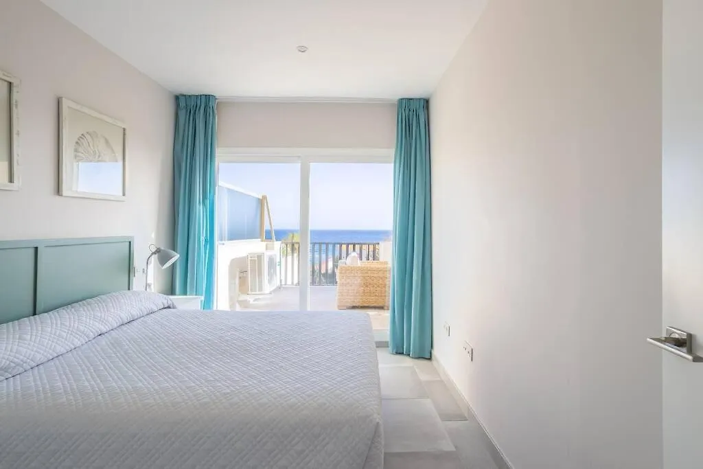 Apartment Oleholidays 244 Romana Playa Vistas Al Mar Marbella Spain